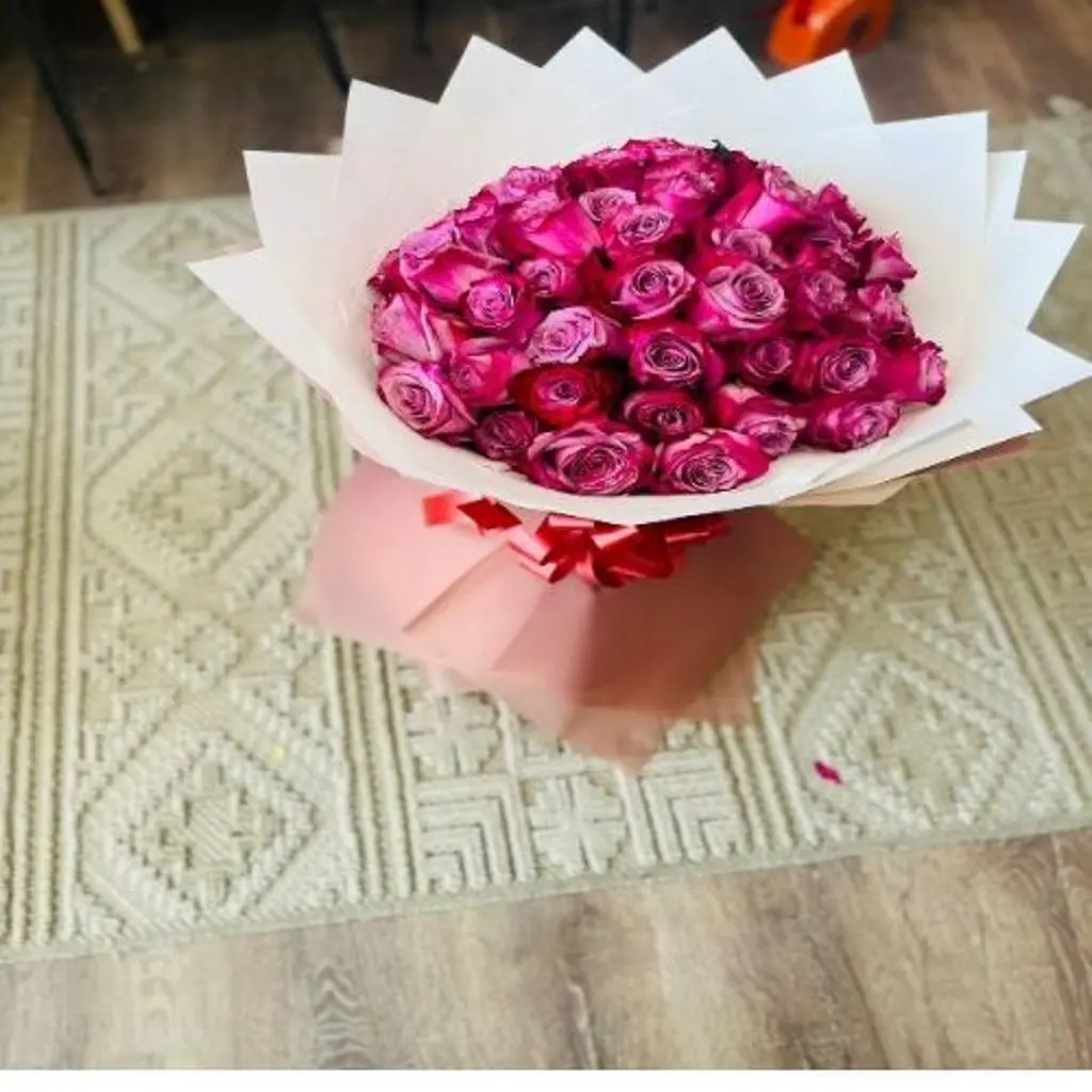بوكيه ورد جوري موف 30 وردة